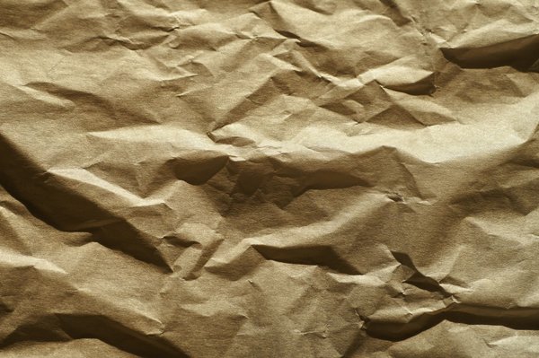 Comment faire un crumble de poires et chocolat avec une pâte sablée maison ?